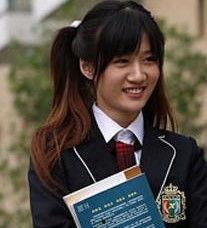 金娜娜家庭背景,出身名门，传承家族荣耀的璀璨之星